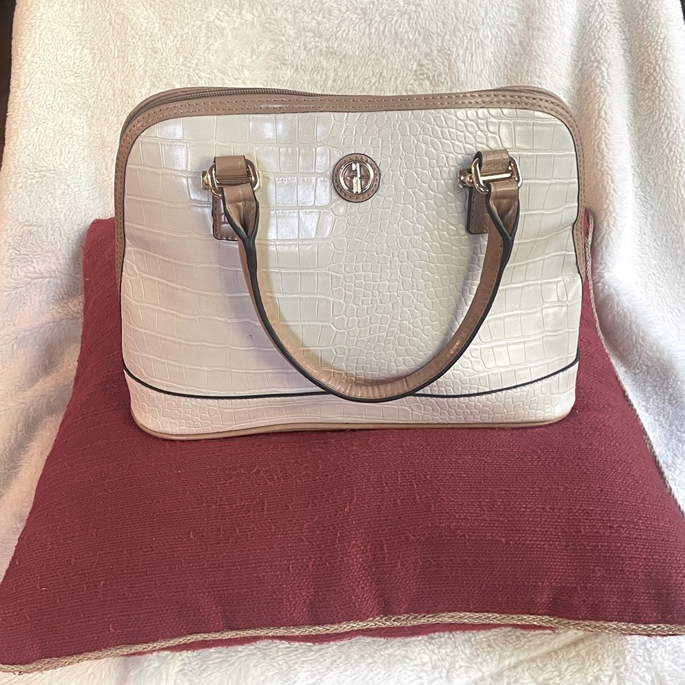 Giani Bernini Croc Embossed Medium Dome Satchel. Cream with tan accents. NWOT